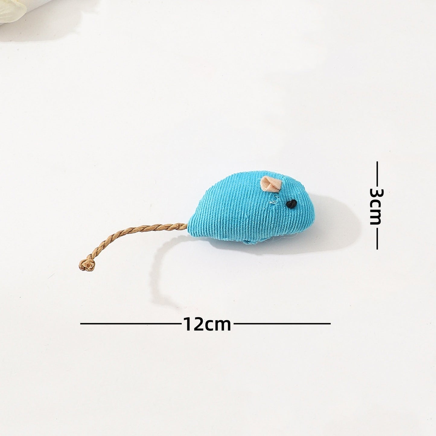 Cat toy: realistic plush mouse